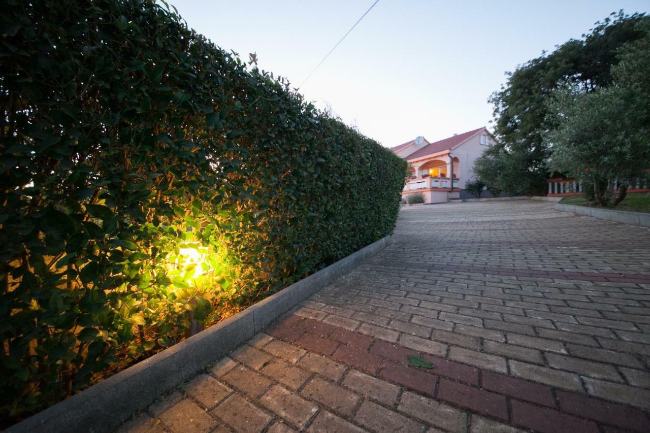Holiday Home Antonio Dracevac Ninski Kültér fotó